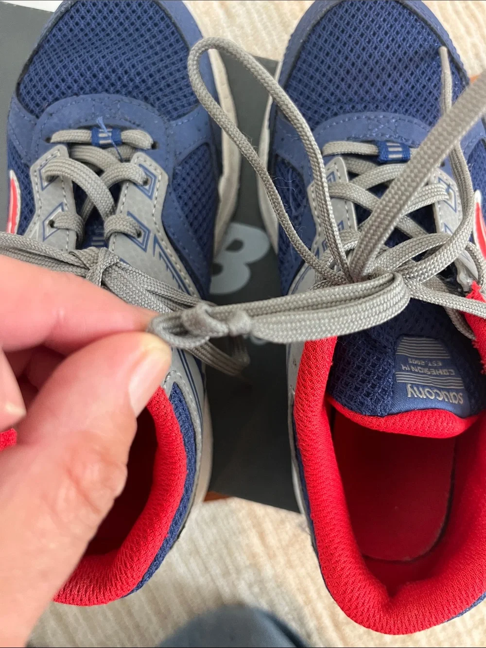Saucony Kids Navy, Red & Gray Athletic Sneakers size 2.5 Wide
